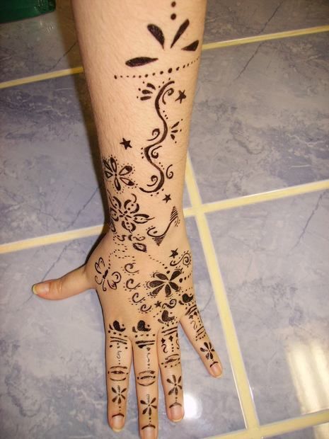 henna_kezre_1.jpeg